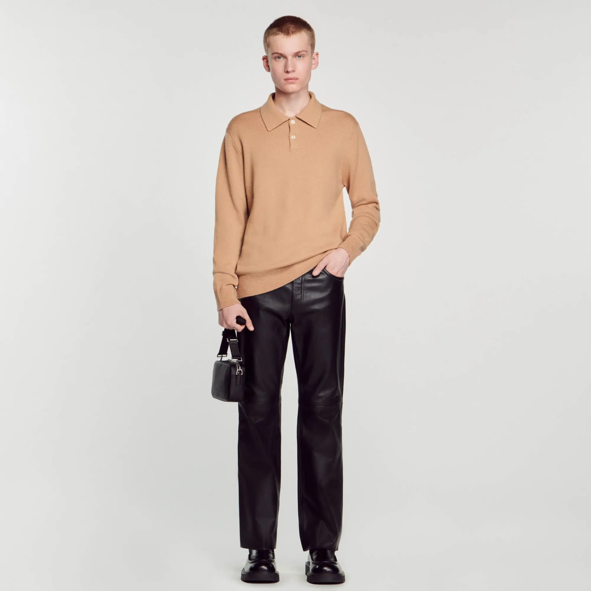 bolso_pequeno_de_cuero_saffiano_1.webp Minibolsos<Sandro Paris Bolso Pequeno De Cuero Saffiano