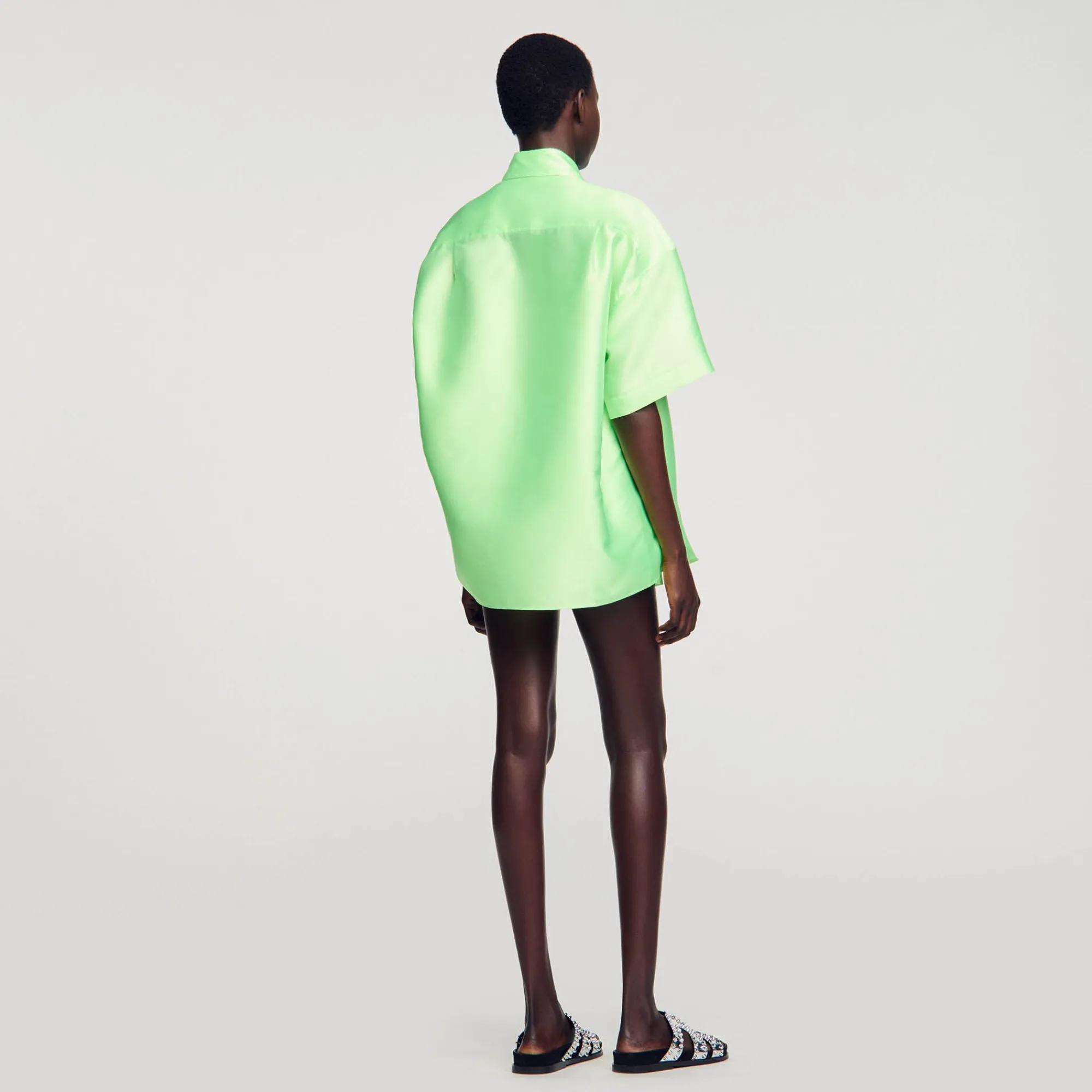 camisa_oversize_satinada_4.webp Conjuntos<Sandro Paris Camisa Oversize Satinada