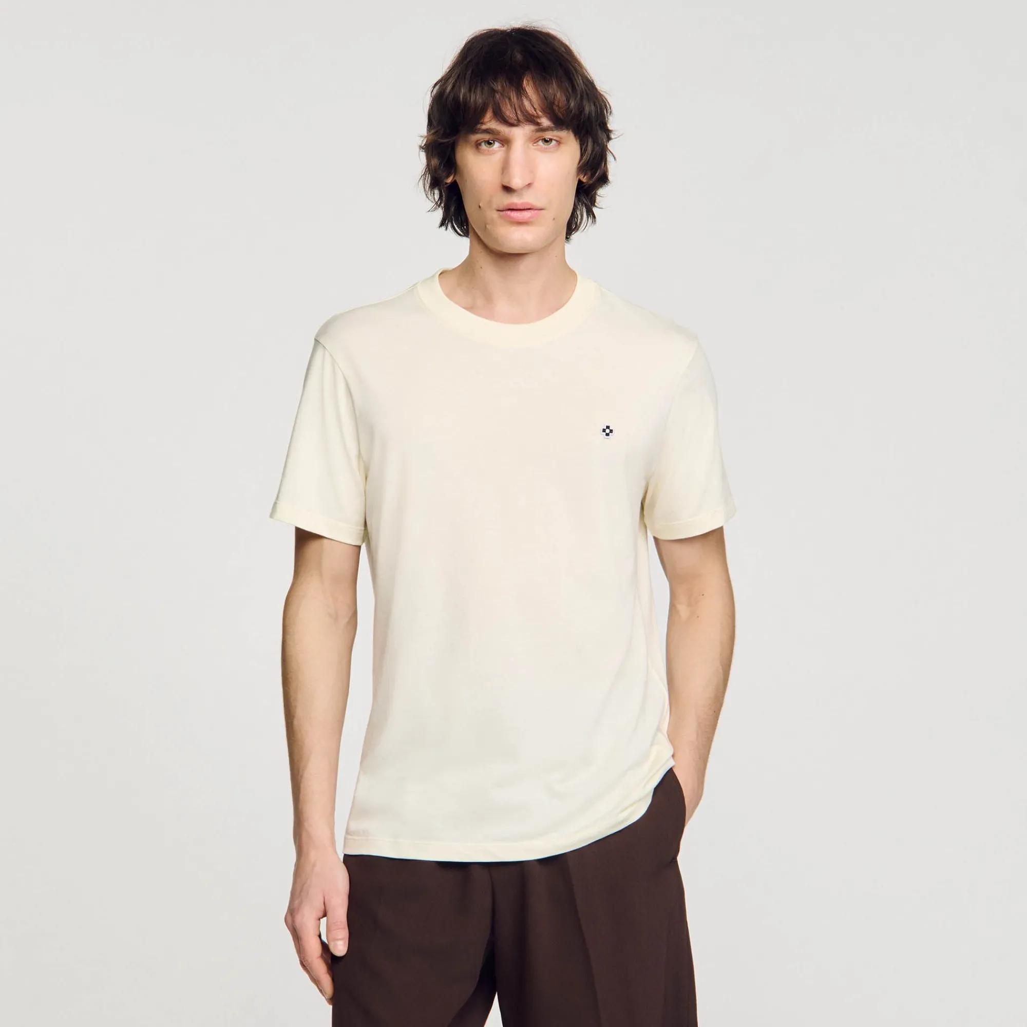 camiseta_con_parche_square_cross_3-2.webp Camisetas & Polos<Sandro Paris Camiseta Con Parche Square Cross
