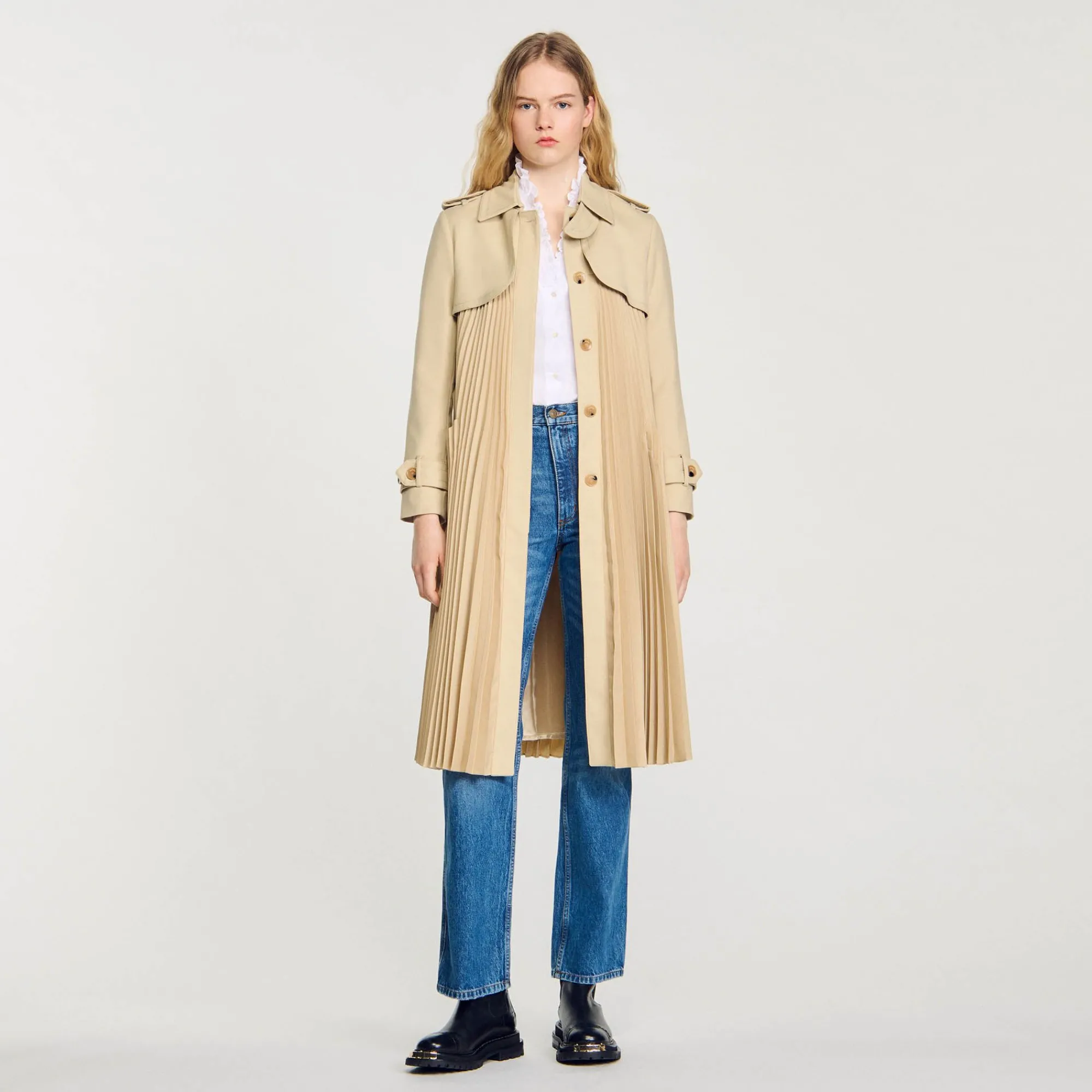 gabardina_plisada_con_cinturon_1.webp Abrigos<Sandro Paris Gabardina Plisada Con Cinturon