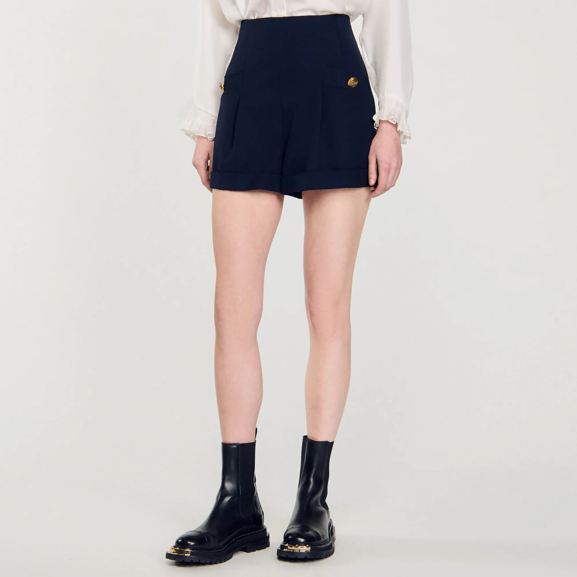 short_con_dobladillo_3.webp Faldas & Shorts<Sandro Paris Short Con Dobladillo