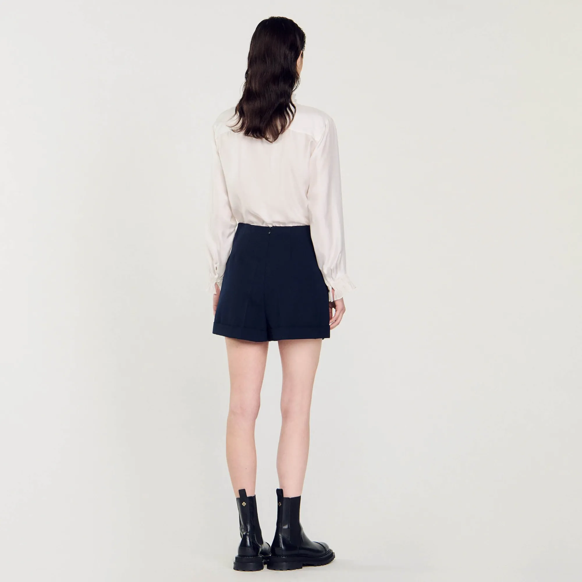 short_con_dobladillo_4.webp Faldas & Shorts<Sandro Paris Short Con Dobladillo