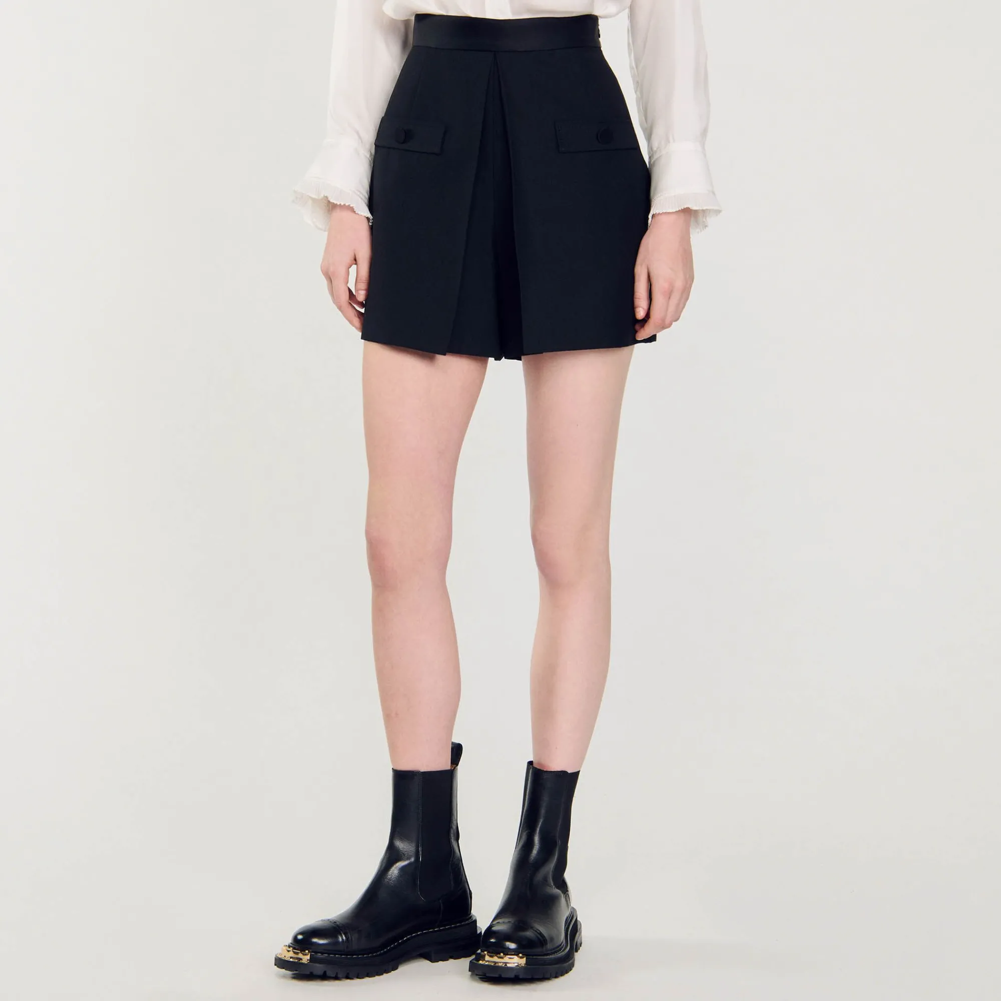 short_de_talle_alto_con_botones_3.webp Faldas & Shorts<Sandro Paris Short De Talle Alto Con Botones