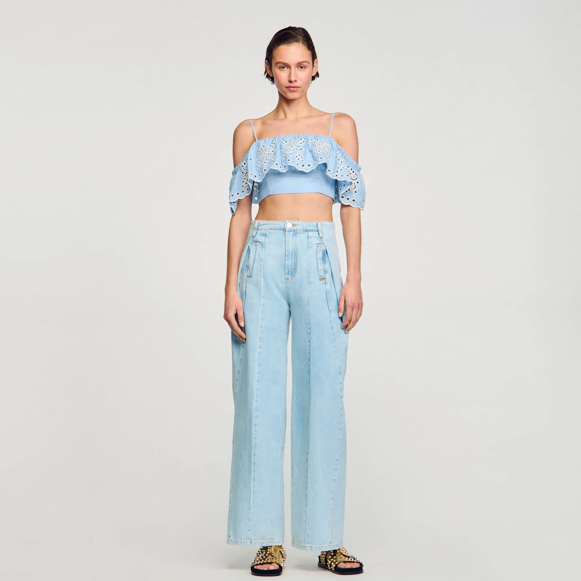 top_corto_con_volante_1.webp Tops & Camisas<Sandro Paris Top Corto Con Volante