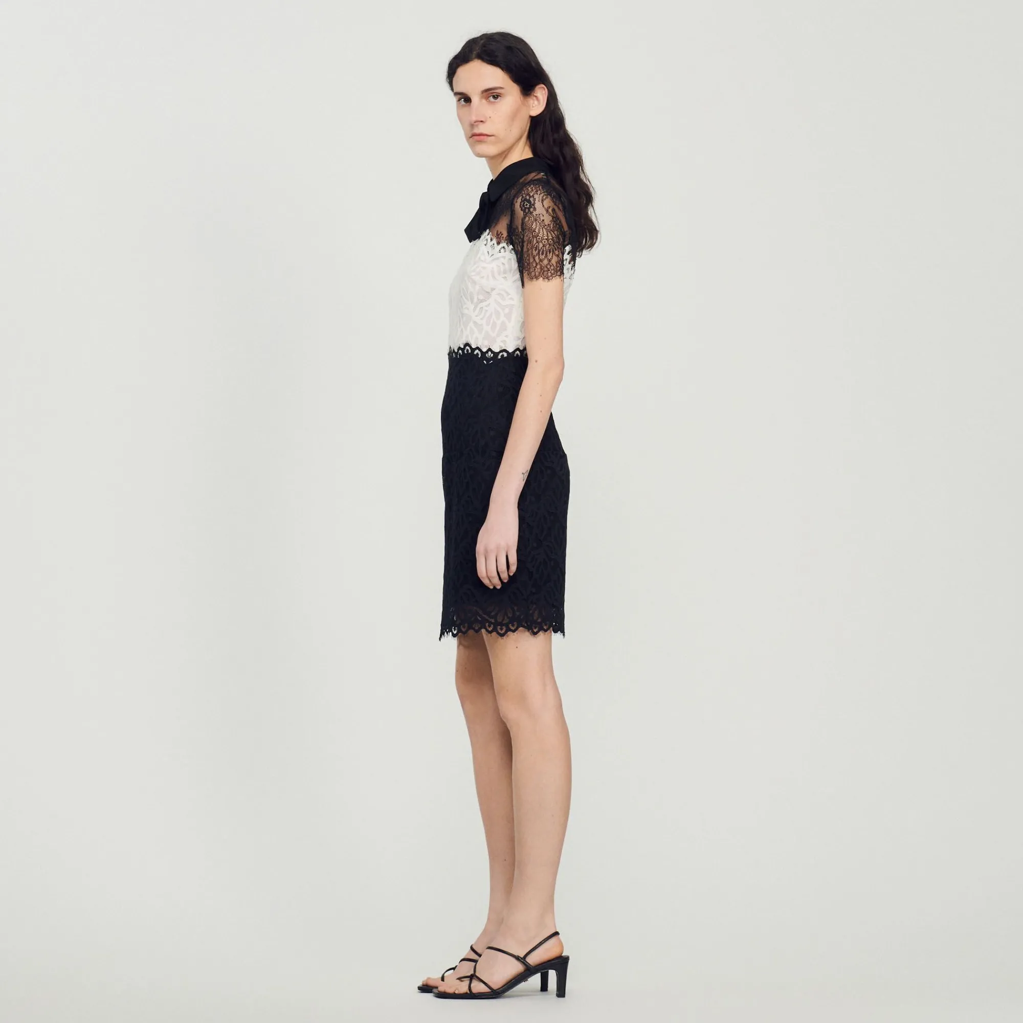 vestido_de_encaje_bicolor_5.webp Vestidos<Sandro Paris Vestido De Encaje Bicolor